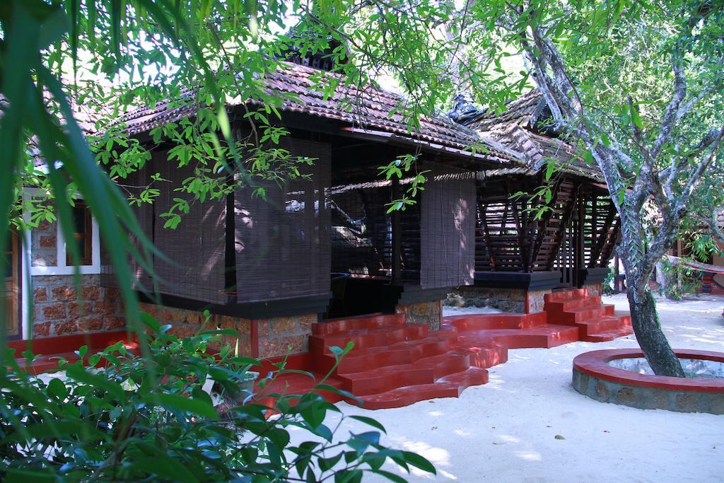 Arakkal Heritage Mararikulam Buitenkant foto